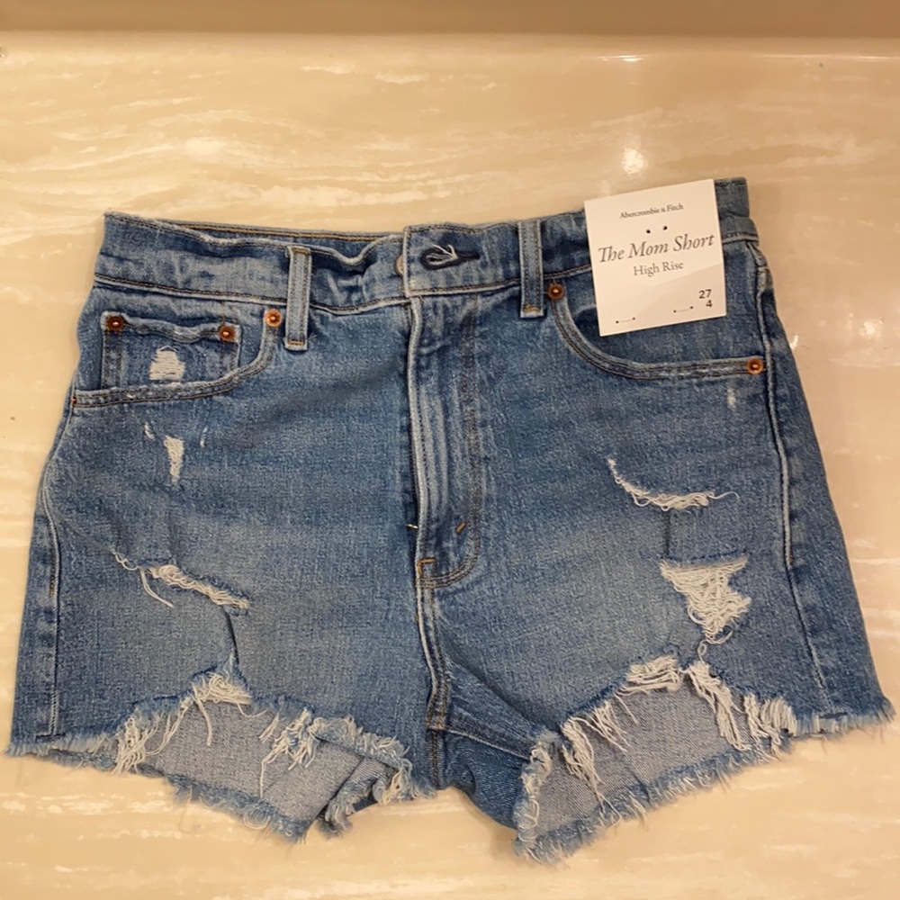A&F High waisted mom shorts